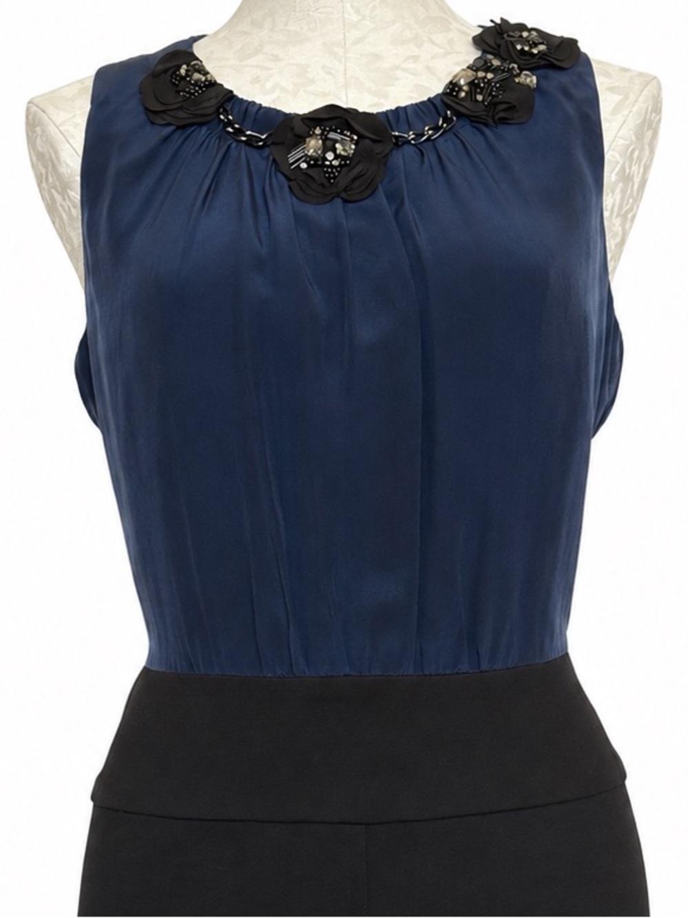 Taylor Silk Colorblock Sheath Dress Embellished Floral Neckline Size 12